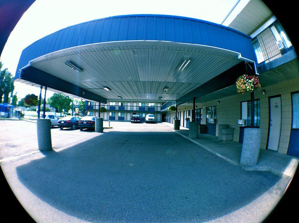 Eastglen Inn Edmonton Exterior foto